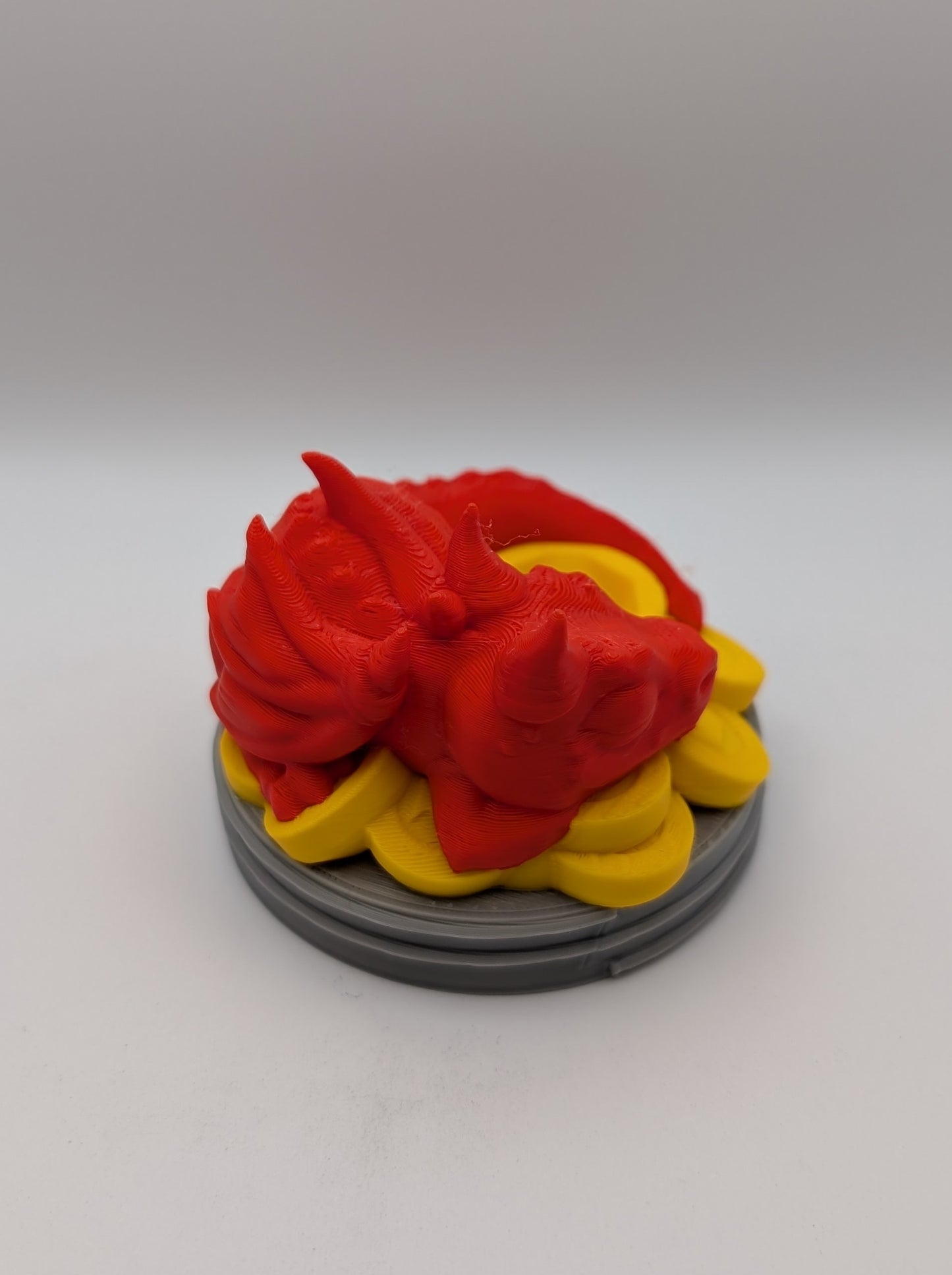 Multicolor - Baby Dragon Dice Guardian / Lid