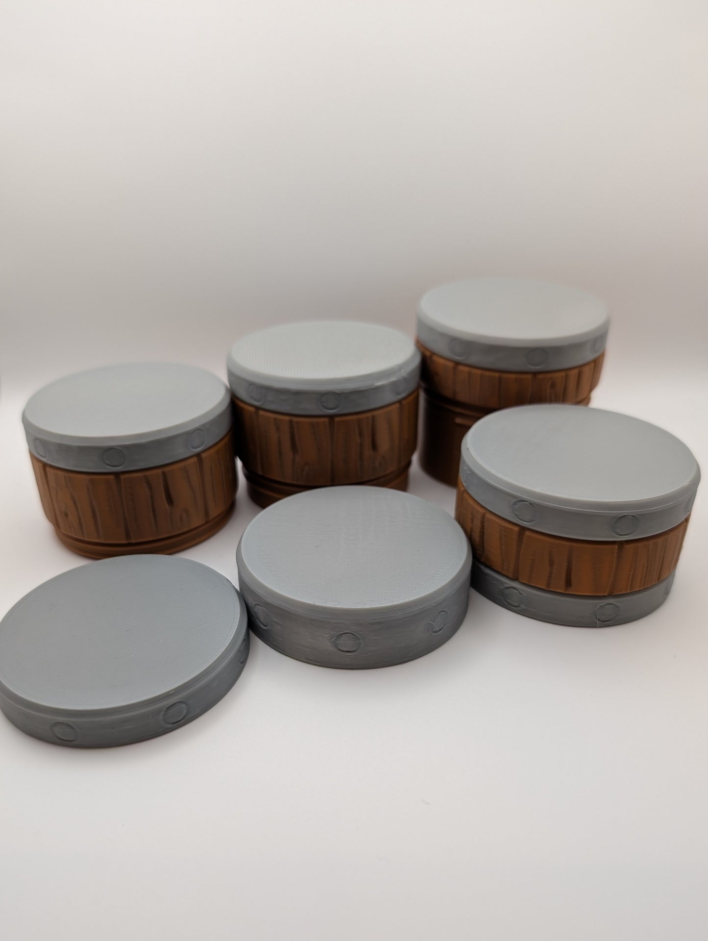 Multicolor - Wooden Dice Box & Can Riser Set