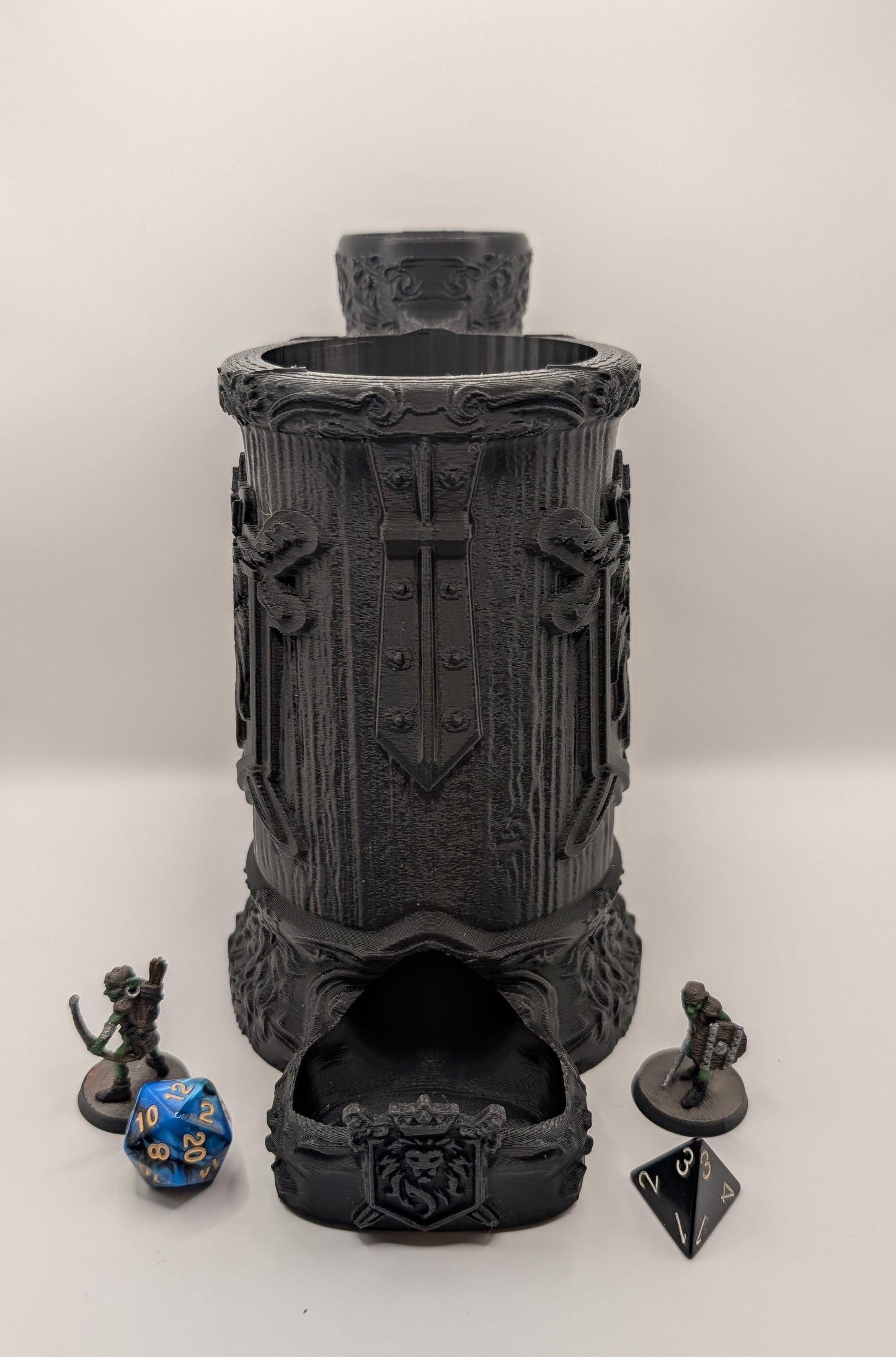 Premium Mugs - Lion Quest 12oz Mug/Dice Tower